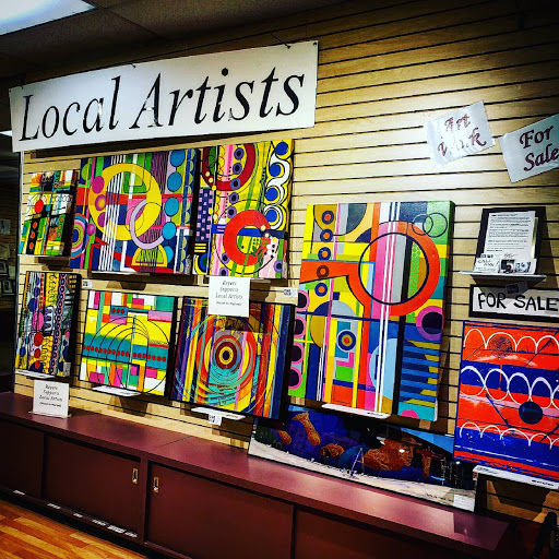 Shoe Store «Reyers Shoe Store», reviews and photos, 40 S Water Ave, Sharon, PA 16146, USA