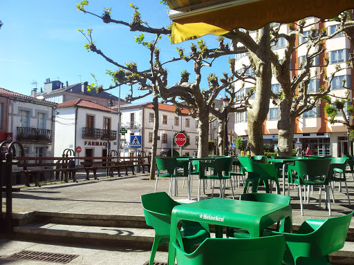 Información y opiniones sobre Farmacia Barreiro Salvado de Arzúa