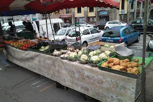 Saint Antoine market place image