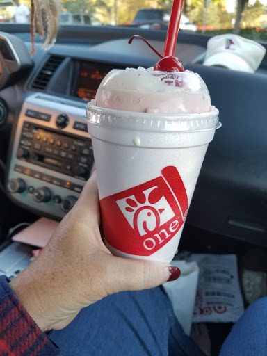 Fast Food Restaurant «Chick-fil-A», reviews and photos, 600 Chastain Rd NW #100, Kennesaw, GA 30144, USA