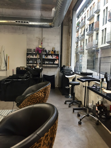Mundopeludo Peluquería y Maquillaje en Valencia, Valencia