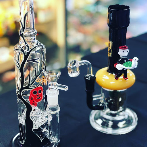 Tobacco Shop «Stardust Smoke Shop», reviews and photos, 8011 Archibald Ave, Rancho Cucamonga, CA 91730, USA