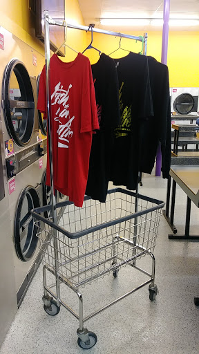 Laundromat «Festiva Laundry», reviews and photos, 701 Columbia Ave, Lancaster, PA 17603, USA