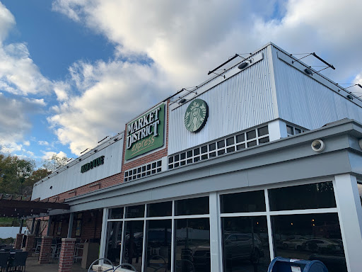 Grocery Store «Market District Express», reviews and photos, 2840 Washington Rd, McMurray, PA 15317, USA