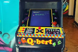 GameOn bar+arcade Annapolis image
