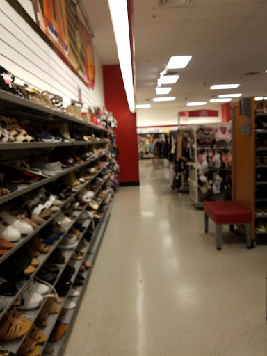 Furniture Store «HomeGoods», reviews and photos, 13580 SW 120th St, Miami, FL 33186, USA