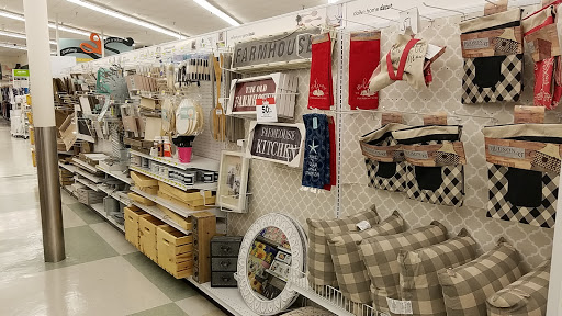 Fabric Store «Jo-Ann Fabrics and Crafts», reviews and photos, 8345 N Rockwell Ave, Oklahoma City, OK 73132, USA