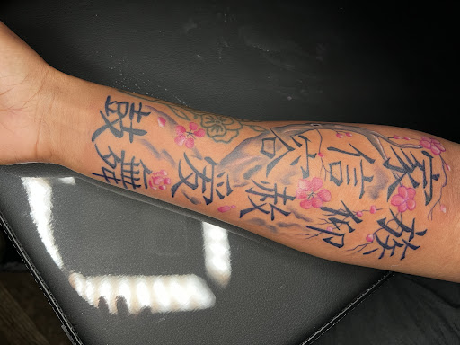 Explore hollow knight tattoo ideas, creative tattoo ideas in Chattanooga, available at Chattanooga Tattoo Company