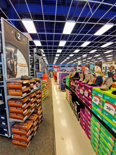 Shoe Store «Shoe Carnival», reviews and photos, 44 Indianapolis Blvd, Schererville, IN 46375, USA