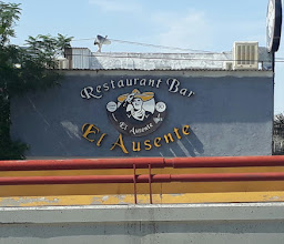 El Ausente photo