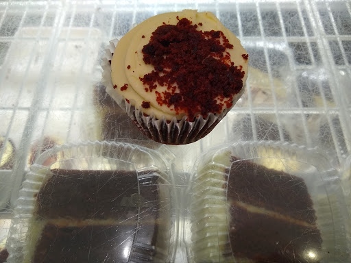 Bakery «Make My Cake», reviews and photos, 2380 7th Ave, New York, NY 10030, USA