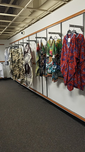 Clothing Store «Burlington Coat Factory», reviews and photos, 6875 Southland Dr, Middleburg Heights, OH 44130, USA