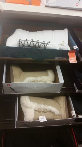 Shoe Store «Payless ShoeSource», reviews and photos, 361 Main St, Belleville, NJ 07109, USA