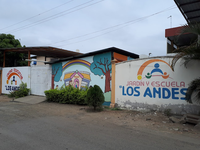 Unidad Educativa Particular "Los Andes" - Portoviejo