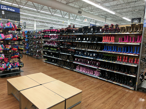 Department Store «Walmart Supercenter», reviews and photos, 100 THF Blvd, Chesterfield, MO 63005, USA