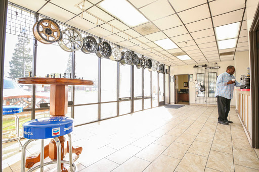 Tire Shop «Radial Tire of Elk Grove», reviews and photos, 9810 Waterman Rd, Elk Grove, CA 95624, USA