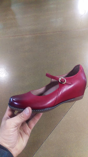 Shoe Store «Dansko Company Store», reviews and photos, 33 Federal Blvd, West Grove, PA 19390, USA
