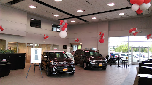 Kia Dealer «Kia of Puyallup», reviews and photos, 111 Valley Ave NE, Puyallup, WA 98372, USA