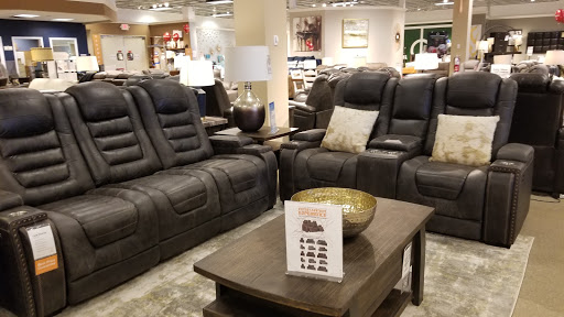 Furniture Store «Ashley HomeStore», reviews and photos, 6609 Edwardsville Crossing Dr, Edwardsville, IL 62025, USA