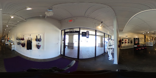 Lingerie Store «Amelia Madden - A Specialty Bra and Intimates Shoppe», reviews and photos, 2646 S Glenstone Ave, Springfield, MO 65804, USA