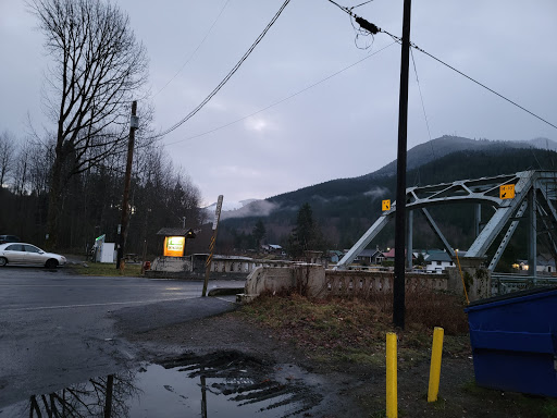 Gas Station «Sky Gas & Grocery», reviews and photos, 147 5th St N, Skykomish, WA 98288, USA