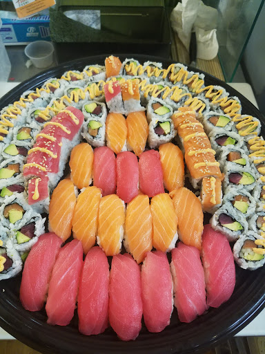 Grocery Store «Grand Food Center», reviews and photos, 606 Green Bay Rd, Winnetka, IL 60093, USA