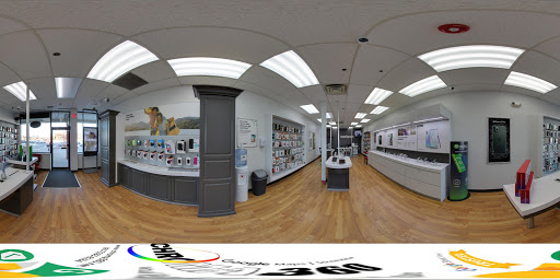 Telecommunications Service Provider «Verizon Authorized Retailer - IM Wireless», reviews and photos, 15 Franklin Village Drive, Franklin, MA 02038, USA