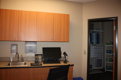 Eye Care Center «Henry Ford OptimEyes Super Vision - West Bloomfield», reviews and photos, 7230 Orchard Lake Rd, West Bloomfield Township, MI 48322, USA