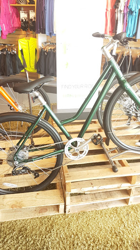 Bicycle Store «roll: Bike Shop on Main Street - Columbus», reviews and photos, 2468 E Main St, Bexley, OH 43209, USA