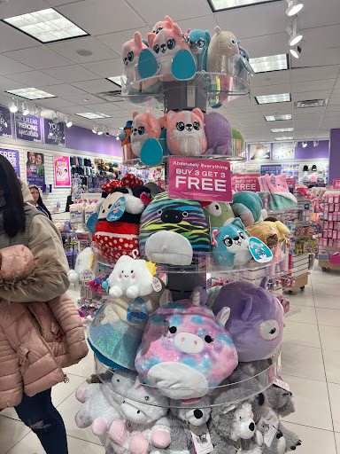 Explore throuple tattoo ideas, creative tattoo ideas in Toledo, available at Claires