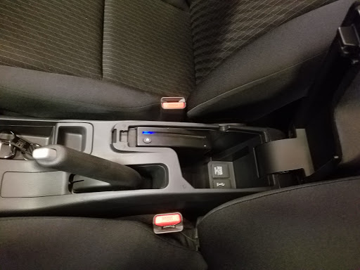 Electronics Store «Mobile Electronics», reviews and photos, 419 Ogden Ave, Downers Grove, IL 60515, USA