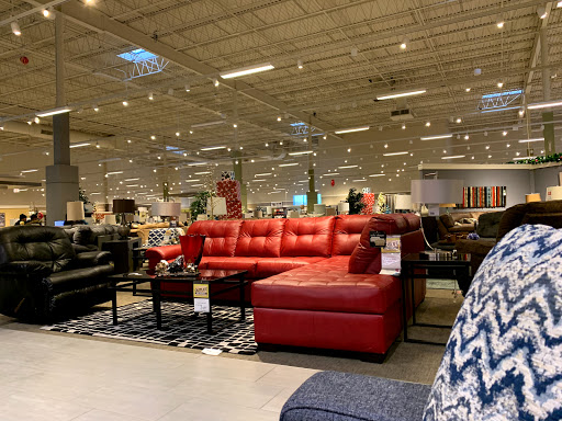 Furniture Store «Art Van Furniture - Bedford Park», reviews and photos, 7200 S Cicero Ave, Chicago, IL 60629, USA