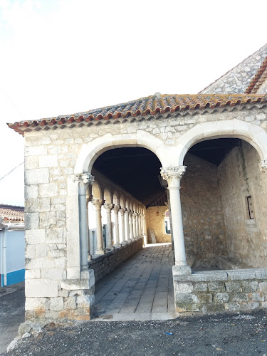 Avaliações doIgreja Ortodoxa Romena Ascensão do Senhor em Santarém - Igreja