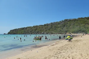 Playa La Ensenada image