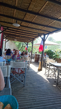 Atmosphère du Café Restaurant Le Bleu à Quissac - n°3