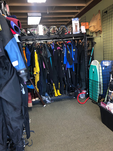 Sporting Goods Store «Superior Seconds Gear Exchange», reviews and photos, 96 Front St S, Issaquah, WA 98027, USA