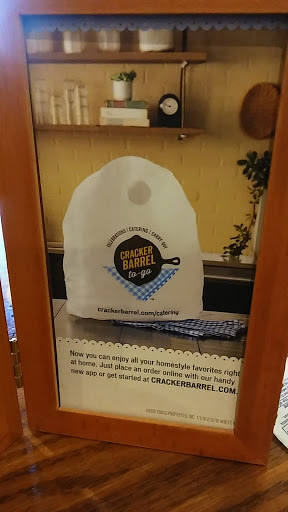American Restaurant «Cracker Barrel Old Country Store», reviews and photos, 525 Skyline Dr, Conway, AR 72032, USA
