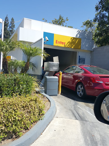 Shell en Lake Forest