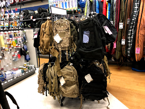 Sporting Goods Store «Big 5 Sporting Goods», reviews and photos, 480 Shaw Ave, Clovis, CA 93612, USA