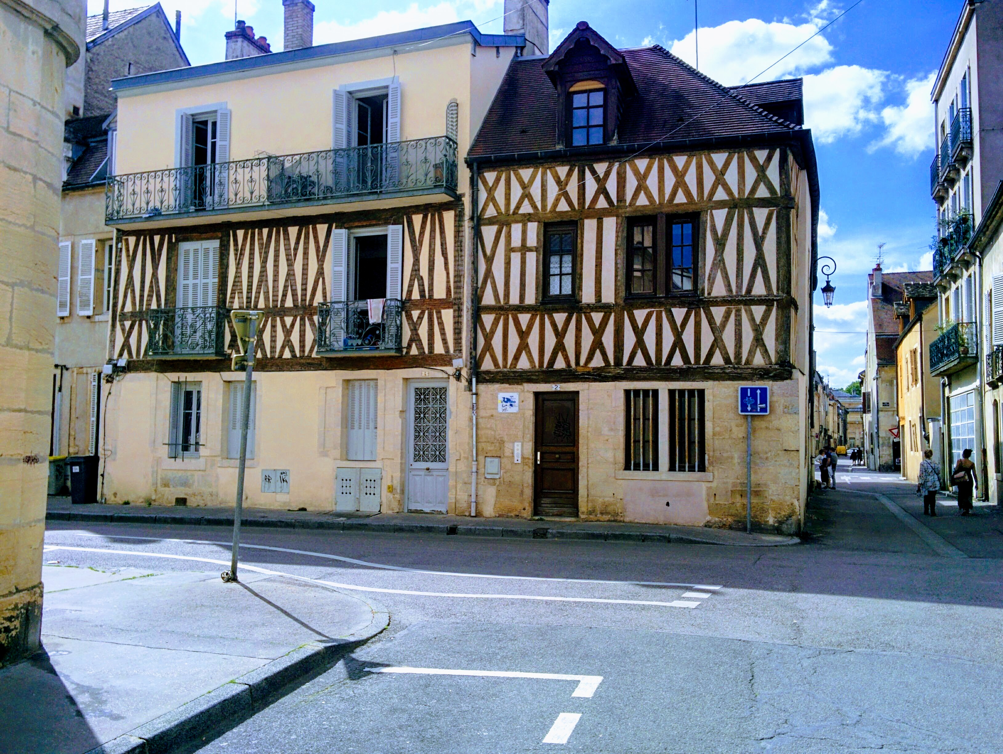 Photo n° 2 de l'avis de Loicos. fait le 29/04/2018 à 07:55
