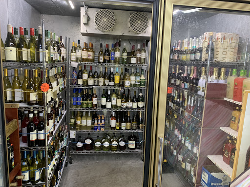 Liquor Store «C & D Liquors», reviews and photos, 435 Kiely Blvd, San Jose, CA 95117, USA