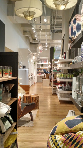 Furniture Store «west elm», reviews and photos, 2201 Westlake Ave Ste 100, Seattle, WA 98121, USA
