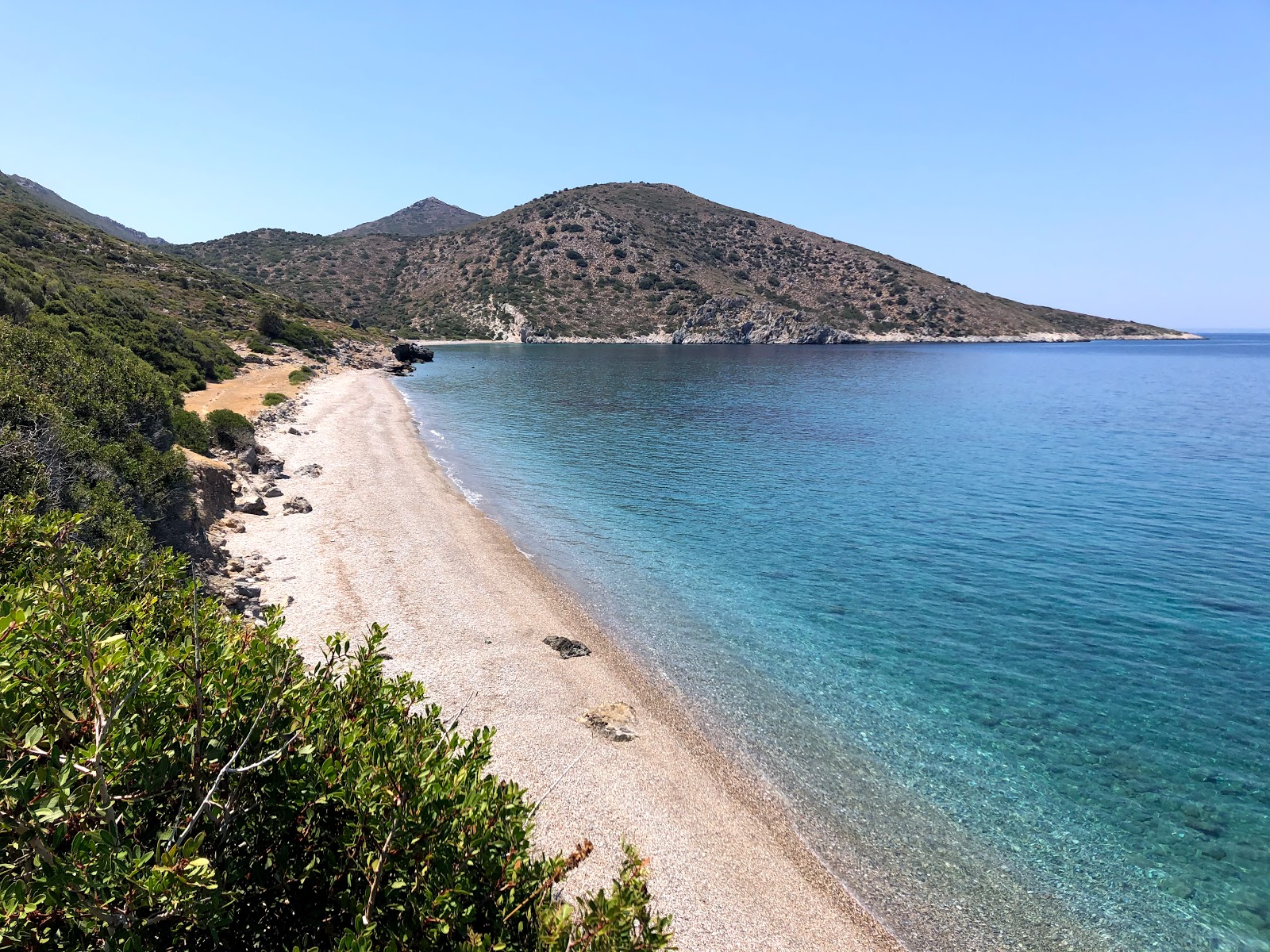Foto av Yazi beach III med grå sten yta