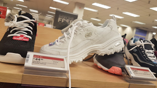 Shoe Store «Shoe Palace», reviews and photos, 239 Los Cerritos Center Suite 114, Cerritos, CA 90703, USA