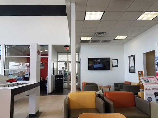 Kia Dealer «Rosen Kia Milwaukee», reviews and photos, 5505 S 27th St, Milwaukee, WI 53221, USA