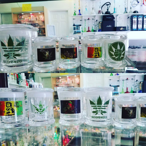 Tobacco Shop «Twenty One Plus Smoke Shop», reviews and photos, 144 Bowdoin St, Dorchester, MA 02122, USA