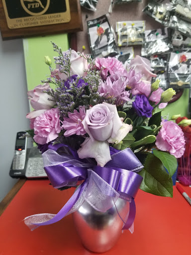 Florist «A Touch of Elegance Florist», reviews and photos, 360 S Franklin Ave, Belleville, NJ 07109, USA