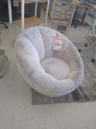 Discount Store «Big Lots», reviews and photos, 1235 Farmington Ave, Bristol, CT 06010, USA