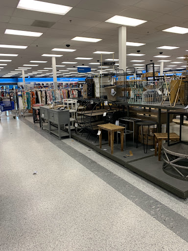 Clothing Store «Ross Dress for Less», reviews and photos, 18520 33rd Ave W, Lynnwood, WA 98037, USA