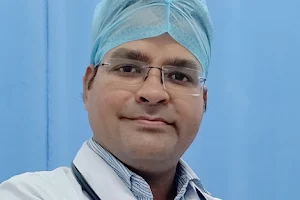 Dr Nilesh Patira jain physician image